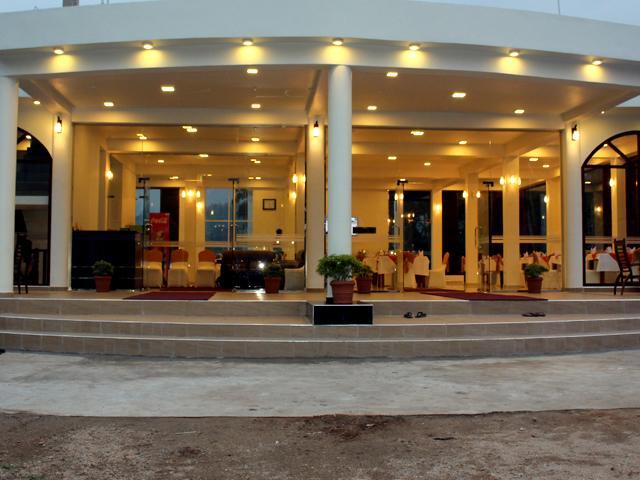 Delhousie Hotel Nallathanniya Ngoại thất bức ảnh