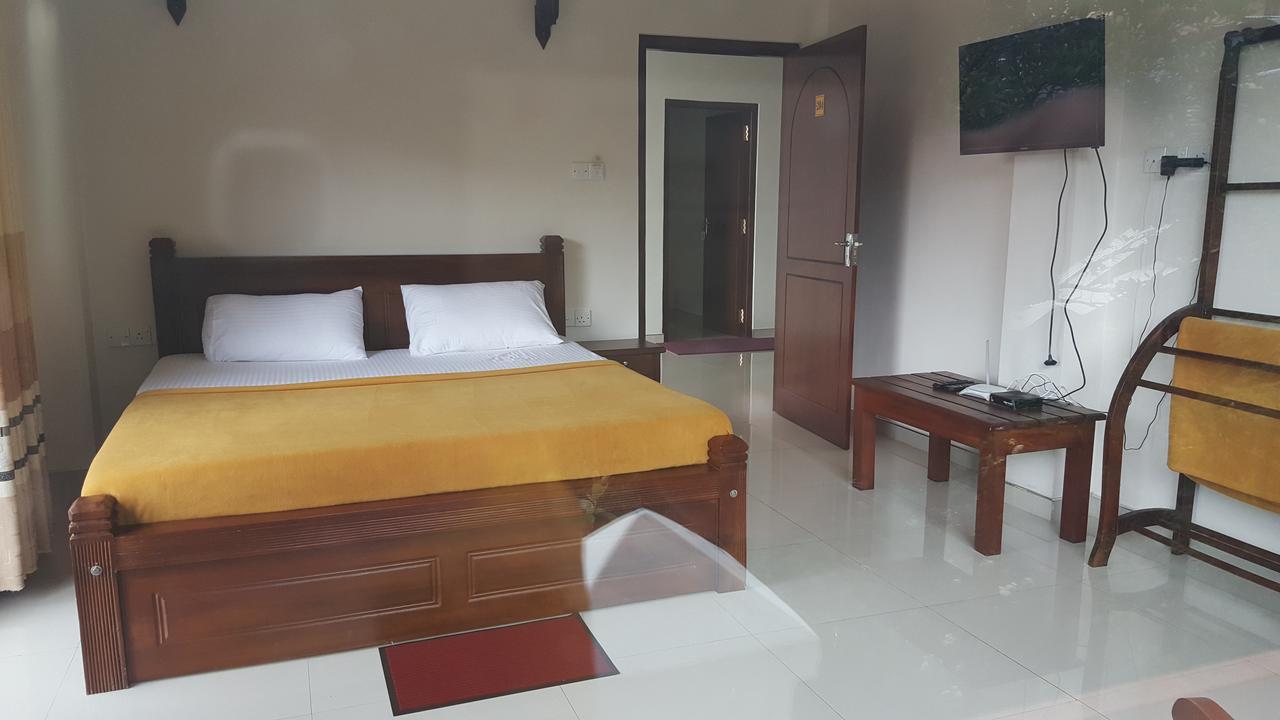 Delhousie Hotel Nallathanniya Ngoại thất bức ảnh